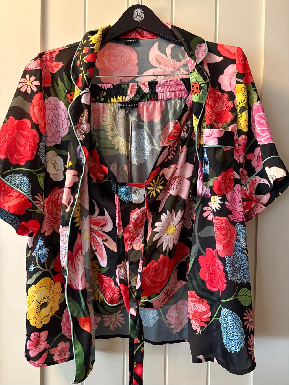 Karen Millen Black Floral Satin Short Sleeve Blouse with Vibrant Blooms